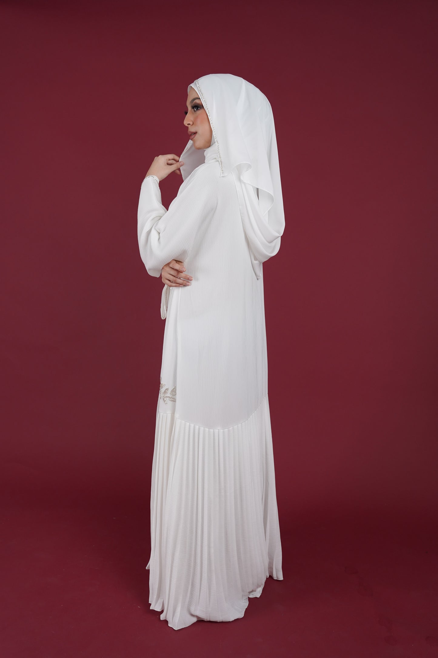 REYZAN ABAYA OFF WHITE