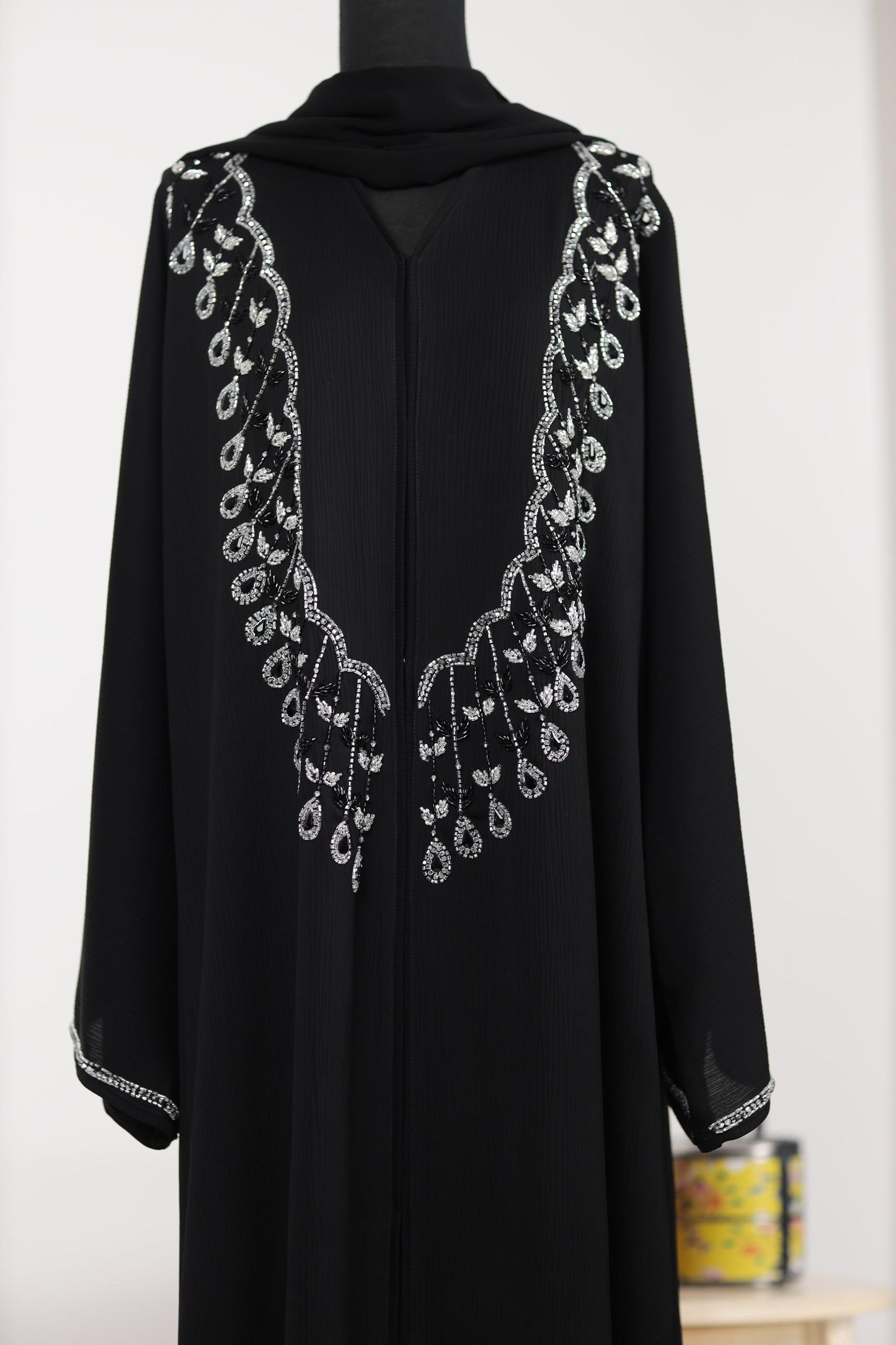 ZEYNA ABAYA BLACK