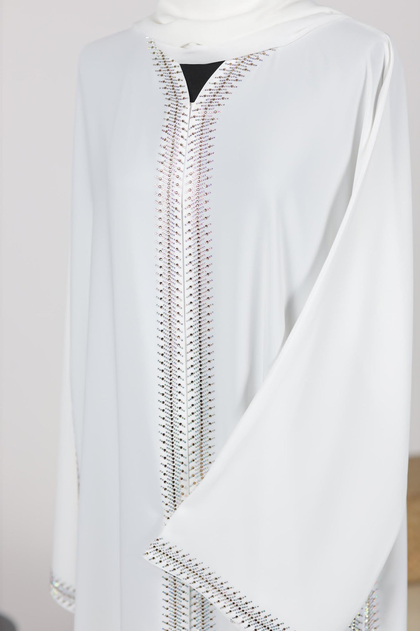 BARSHA ABAYA WHITE