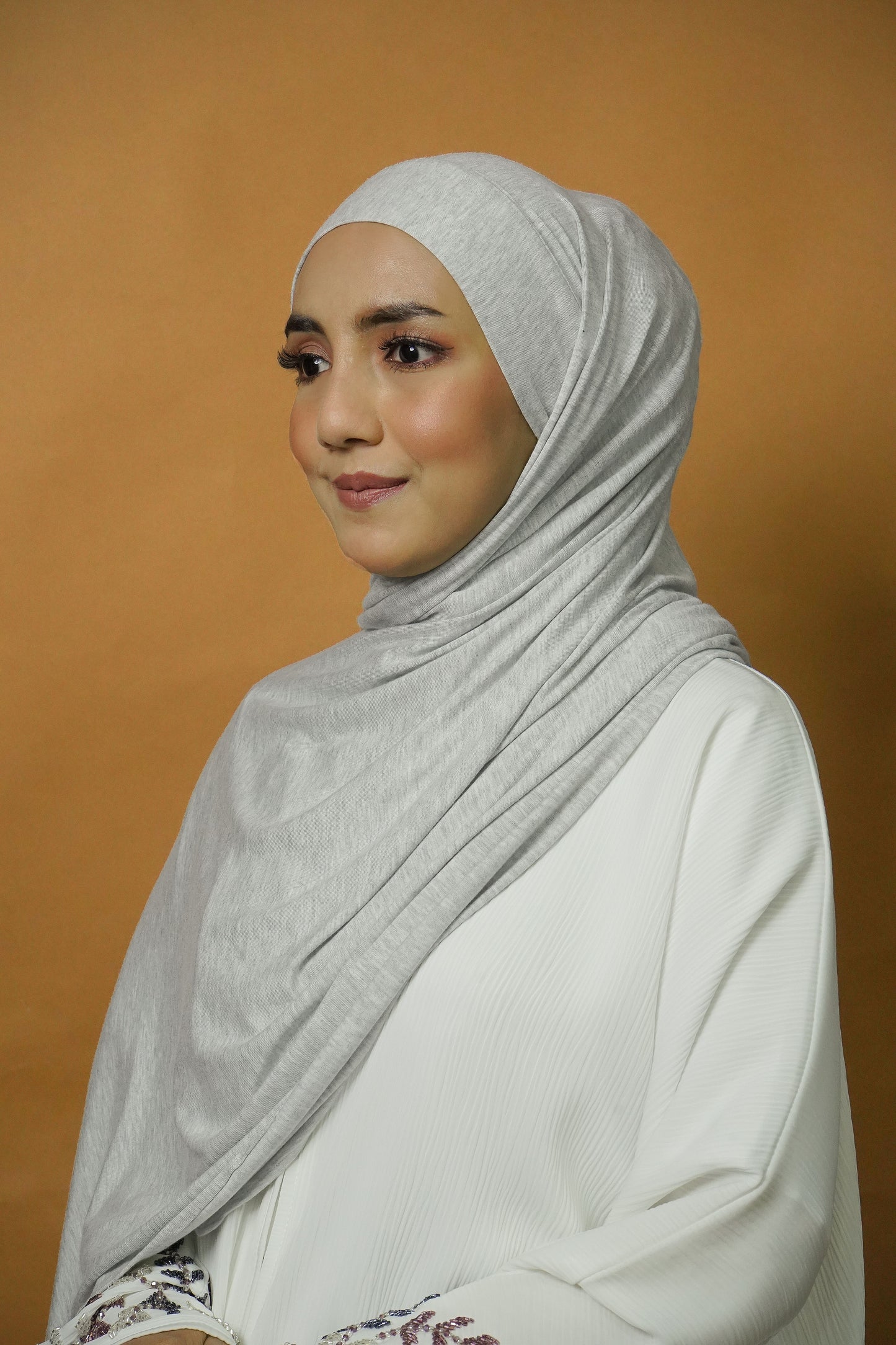 AAFIYAH SHAWL - LIGHT GREY