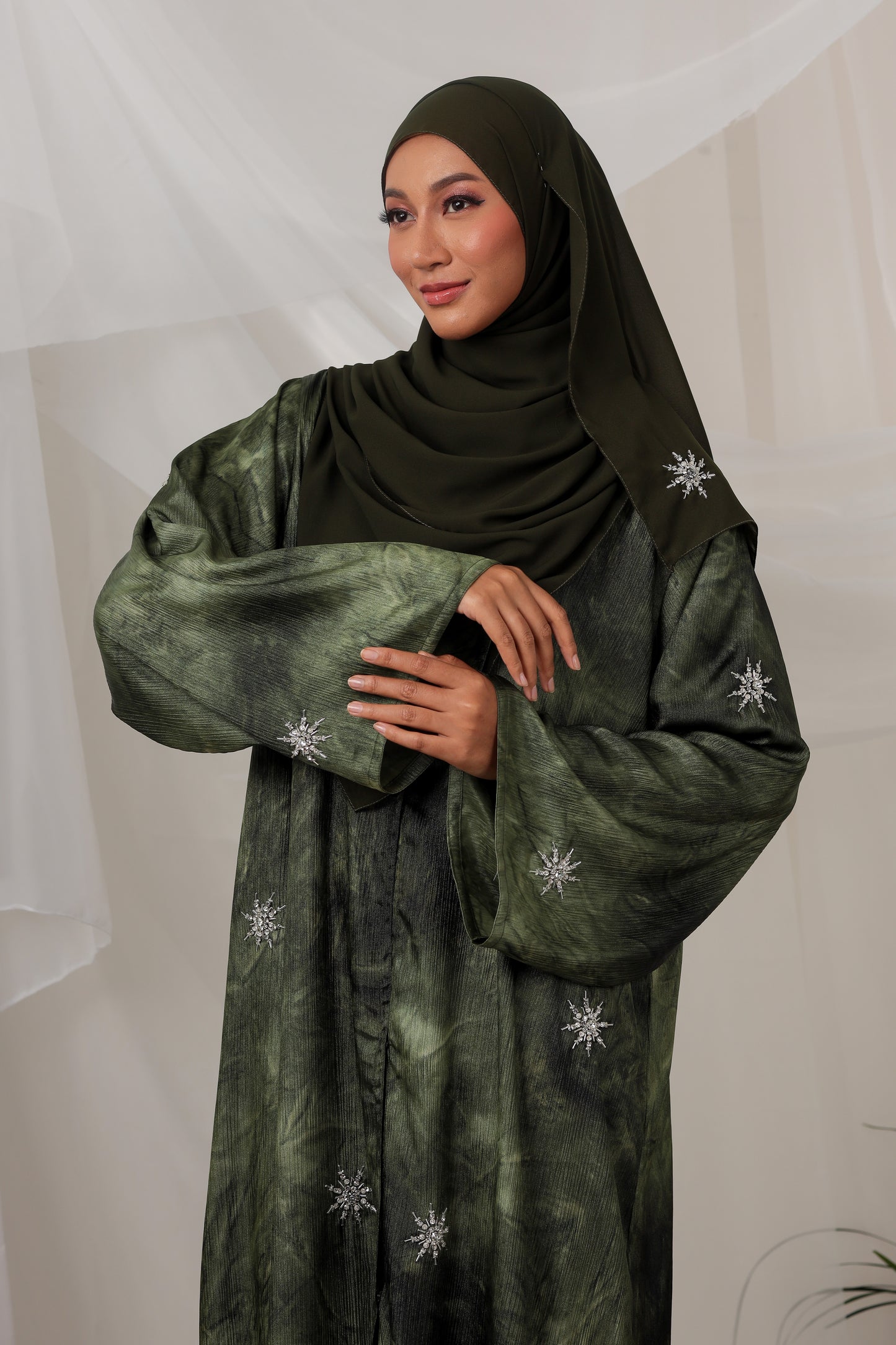 DAFINAH ABAYA OLIVE