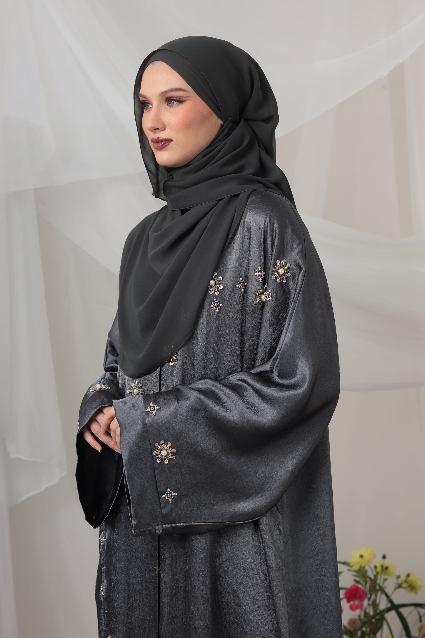 ARALYN ABAYA GREY