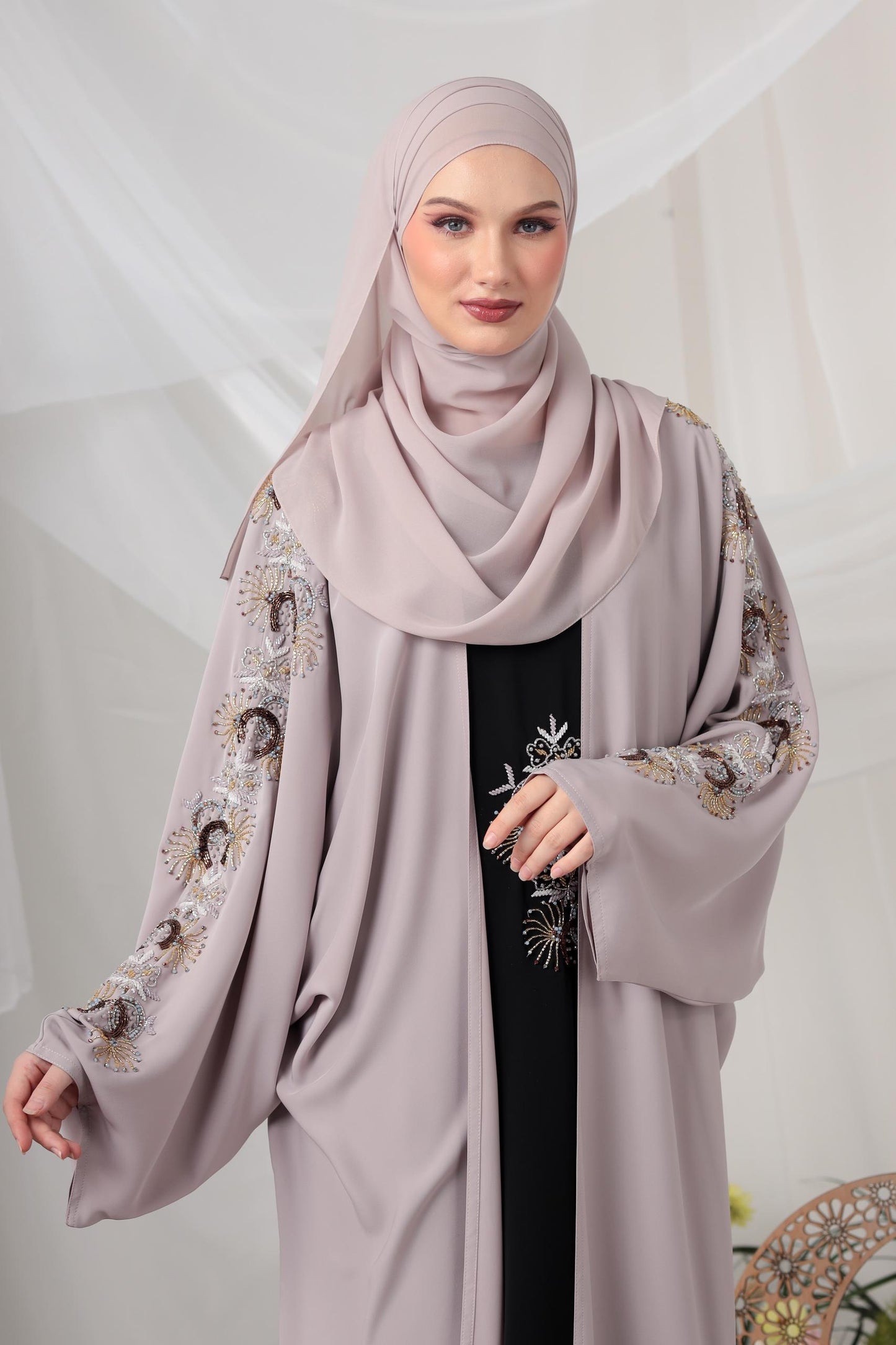 RUH ABAYA BLACK GREY