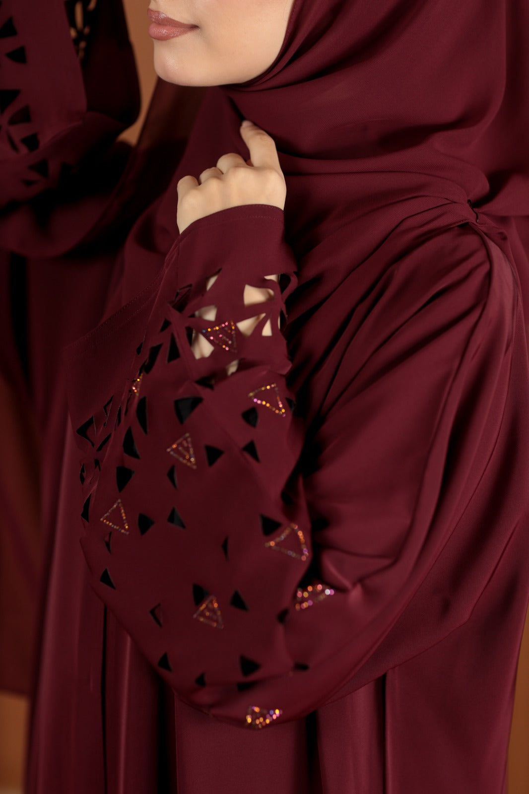 AMEENA ABAYA BURGUNDY