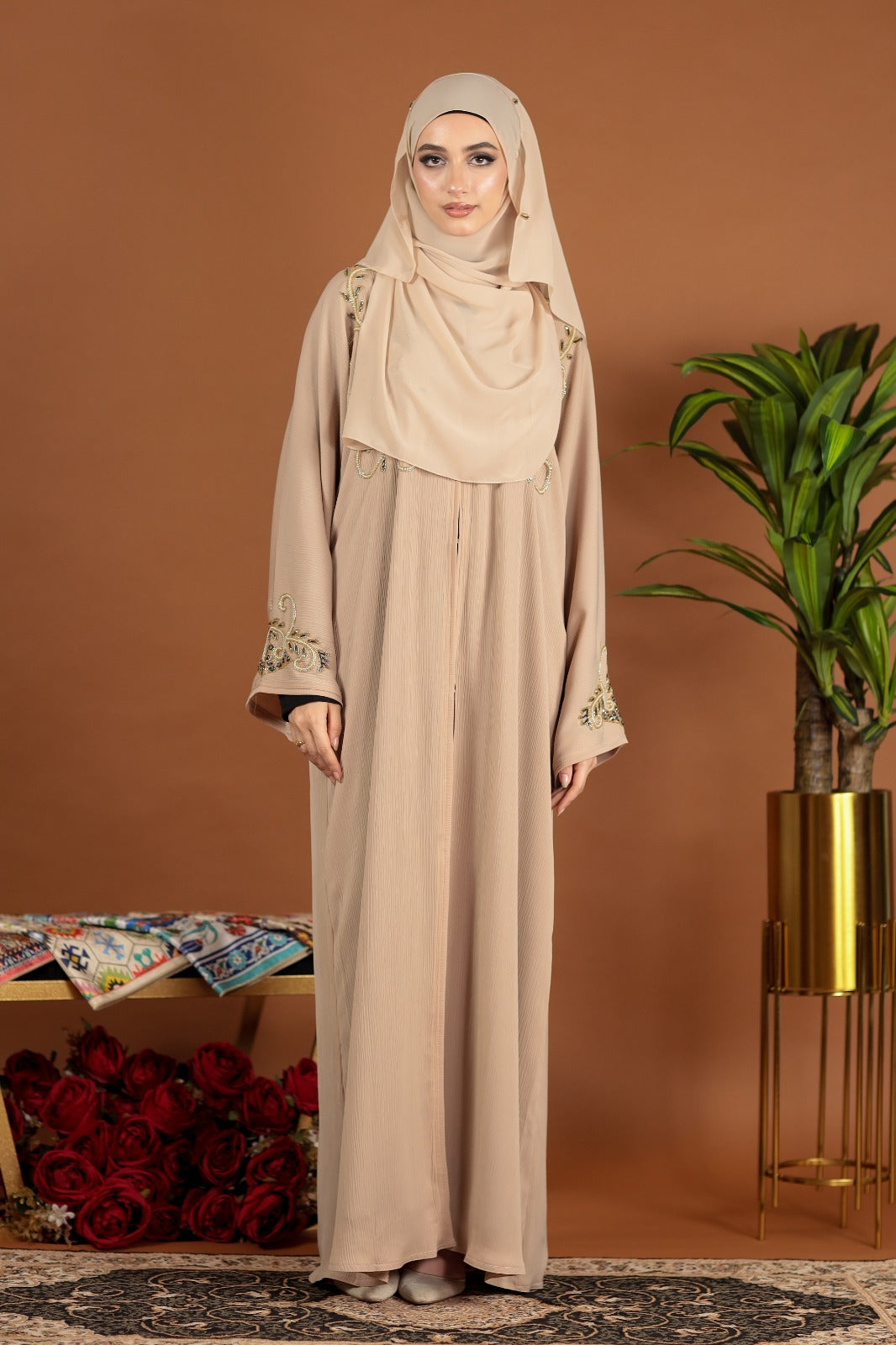 LILY ABAYA BEIGE