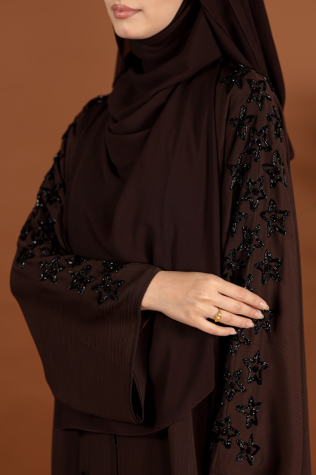 STARLA ABAYA WALNUT